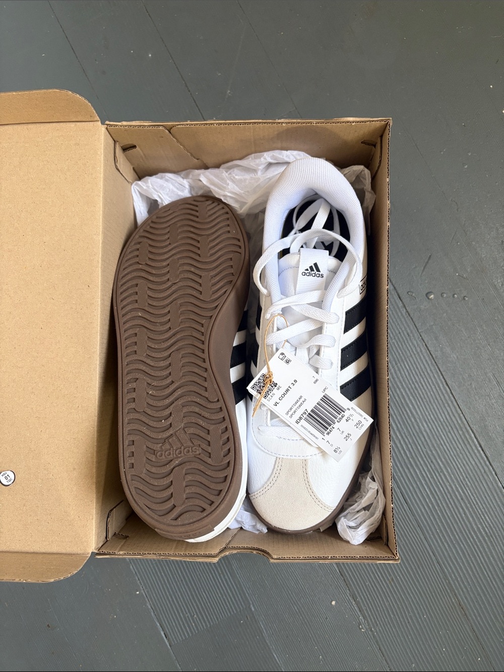 adidas VL Court 3 White Sneakers with Black Stripes and Brown Gum Sole NIB - Picture 2 of 3